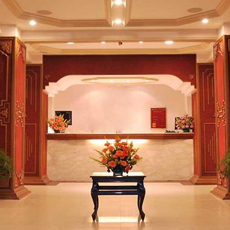 Hotel Sea View Канякумари Екстериор снимка