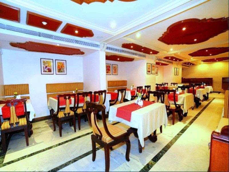 Hotel Sea View Канякумари Екстериор снимка