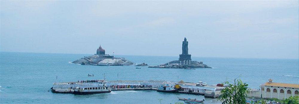 Hotel Sea View Канякумари Екстериор снимка